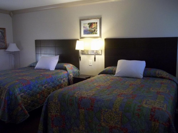 Scottish Inns Galveston image 19